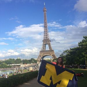 Meet your Posher, Emily